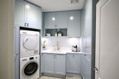 Cuisine 46 x 46 Inset / Undermount Fine Fireclay Gloss White Sink