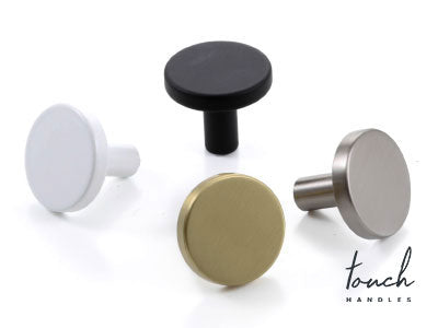 Arlo Knobs