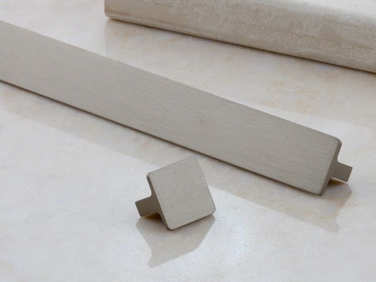 Marco Pull Handles