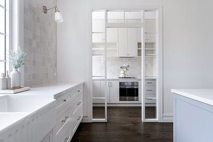 Novi 85 x 46 Fine Fireclay Gloss White Farmhouse Butler Sink