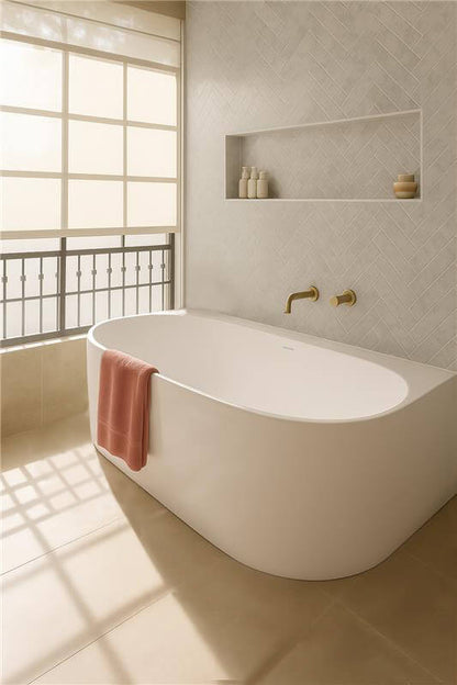 Narva 158 x 86 MagnaCast Back To Wall Bath - Matte White